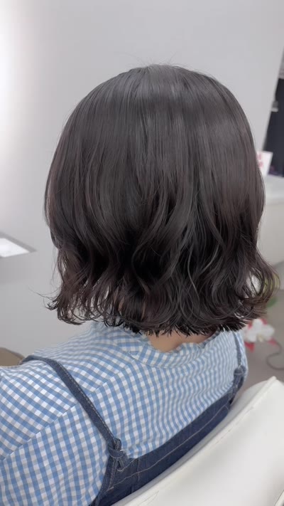 柔らかい質感のボブパーマ